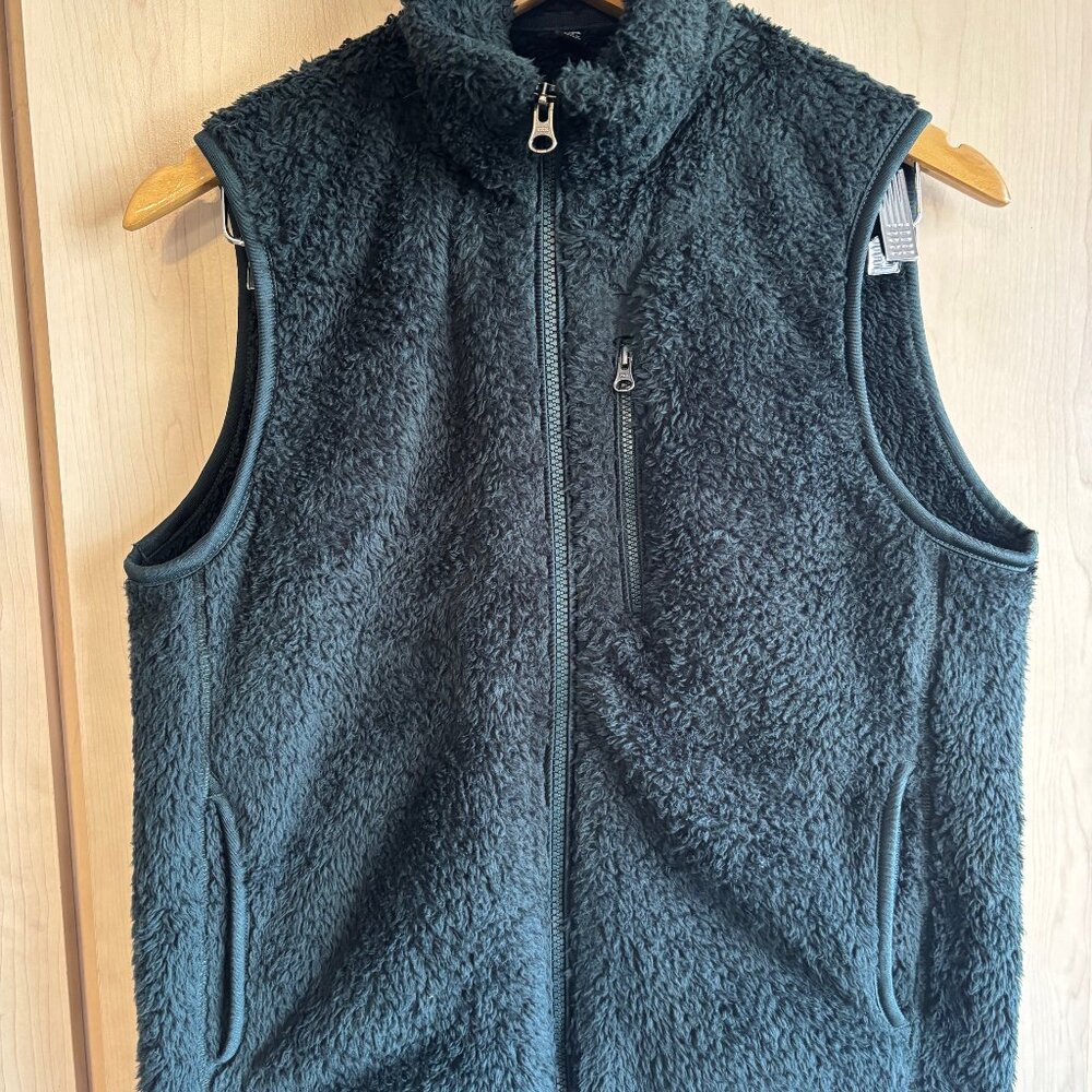 Uniqlo Womens XS X-Small Medium Weight Green Vest‎ Full Zip Sherpa Winter GUC
